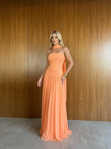Vestido longo laranja tomara que caia